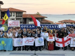 SMA Labschool Jakarta Raih Gold Medal di XVI World Championship of Folklore Bulgaria 2026