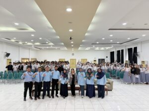 SMA Labschool Jakarta Bekali Siswa Kelas XII dengan Teknik Speed Reading dalam CAMP TKA